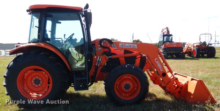 image for item GC9655 2017 Kubota M5-111D MFWD tractor