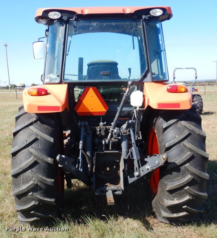 image for item GC9655 2017 Kubota M5-111D MFWD tractor