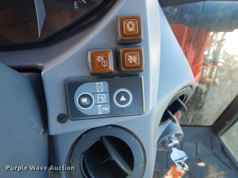 image for item GC9655 2017 Kubota M5-111D MFWD tractor