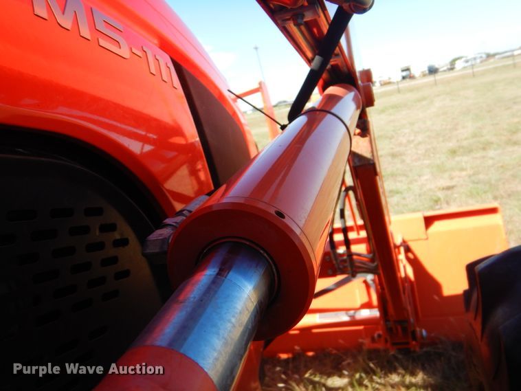 image for item GC9655 2017 Kubota M5-111D MFWD tractor