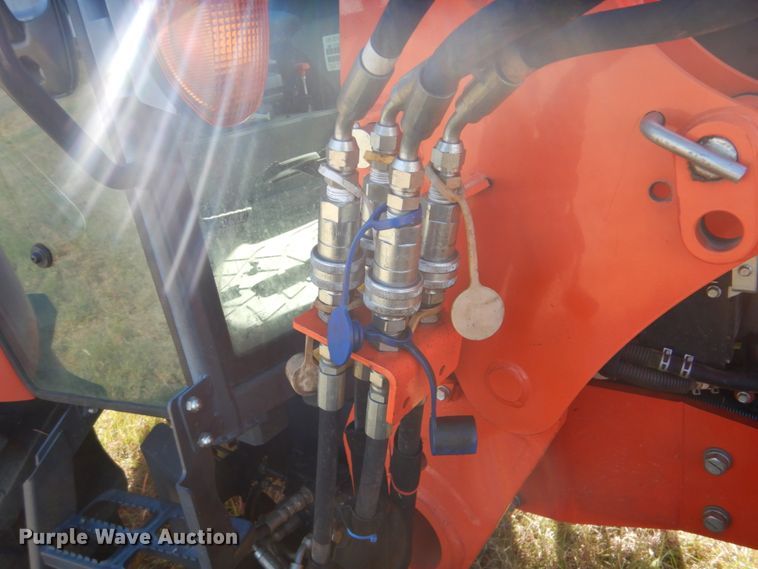 image for item GC9655 2017 Kubota M5-111D MFWD tractor