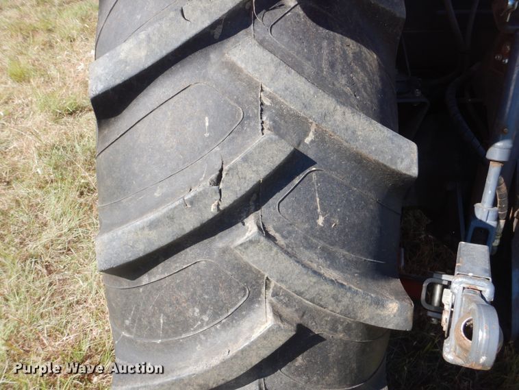 image for item GC9655 2017 Kubota M5-111D MFWD tractor