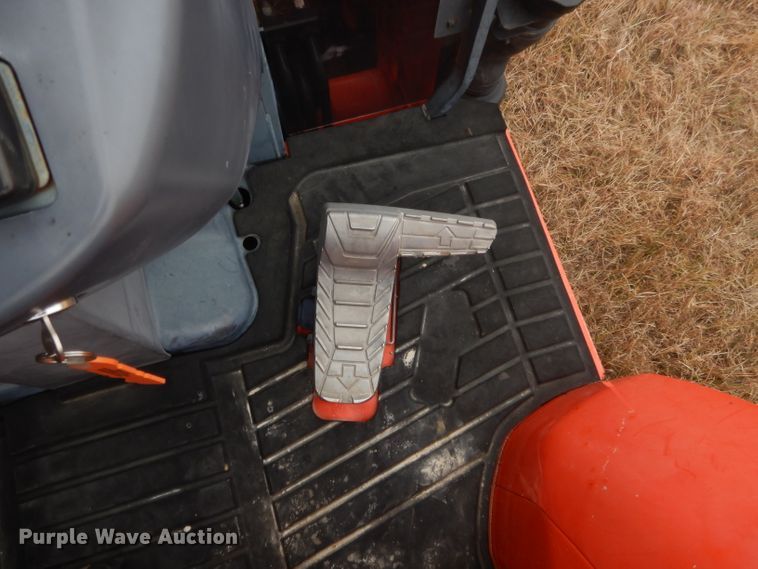 image for item GC9657 2017 Kubota L6060D MFWD tractor