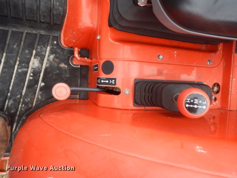 image for item GC9657 2017 Kubota L6060D MFWD tractor