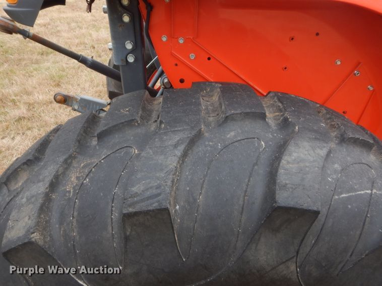 image for item GC9657 2017 Kubota L6060D MFWD tractor