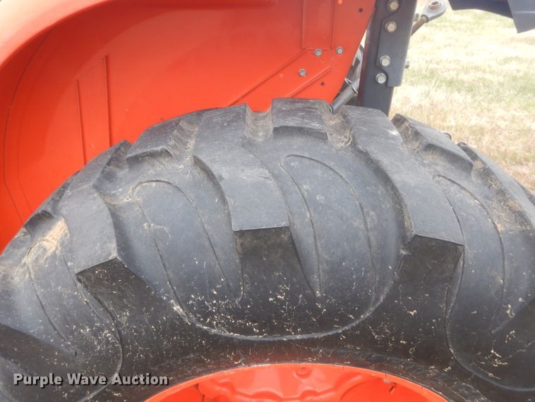 image for item GC9657 2017 Kubota L6060D MFWD tractor