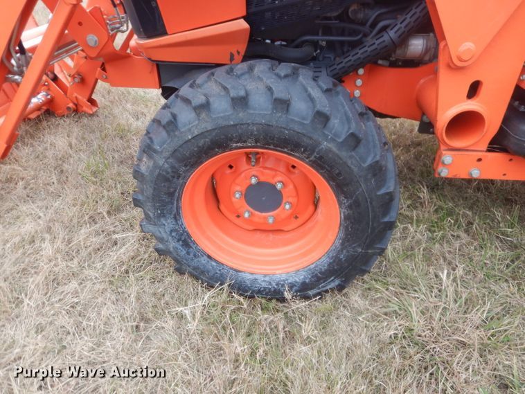 image for item GC9657 2017 Kubota L6060D MFWD tractor