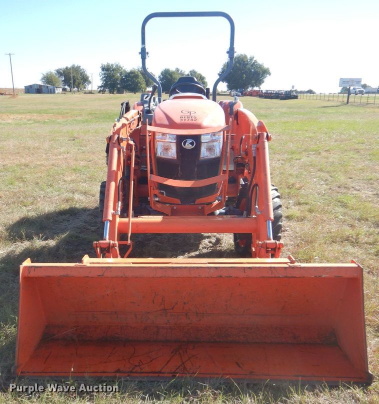 image for item GC9658 2016 Kubota L3560D MFWD tractor