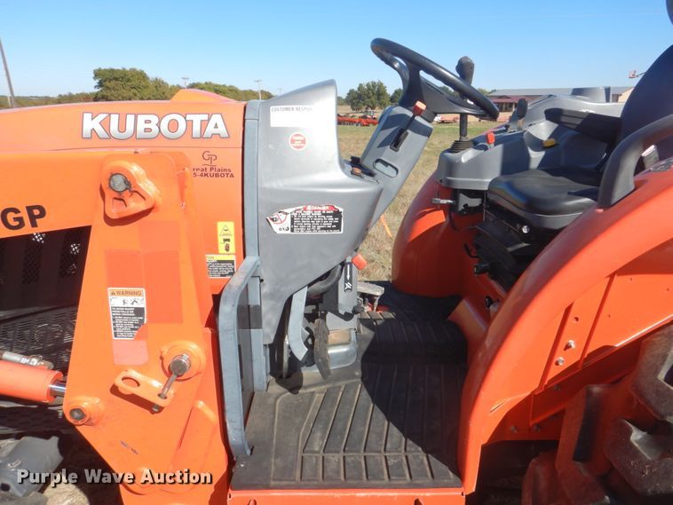 image for item GC9658 2016 Kubota L3560D MFWD tractor