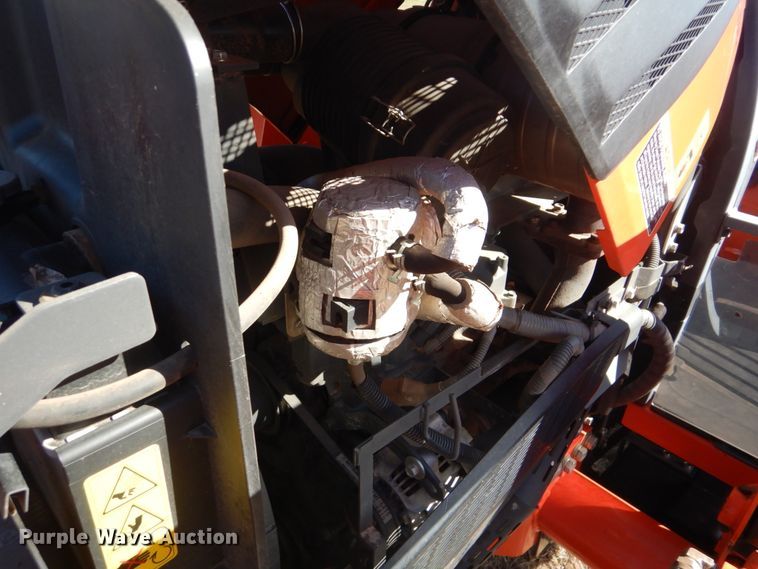 image for item GC9658 2016 Kubota L3560D MFWD tractor