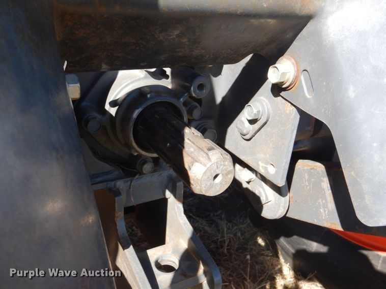 image for item GC9658 2016 Kubota L3560D MFWD tractor