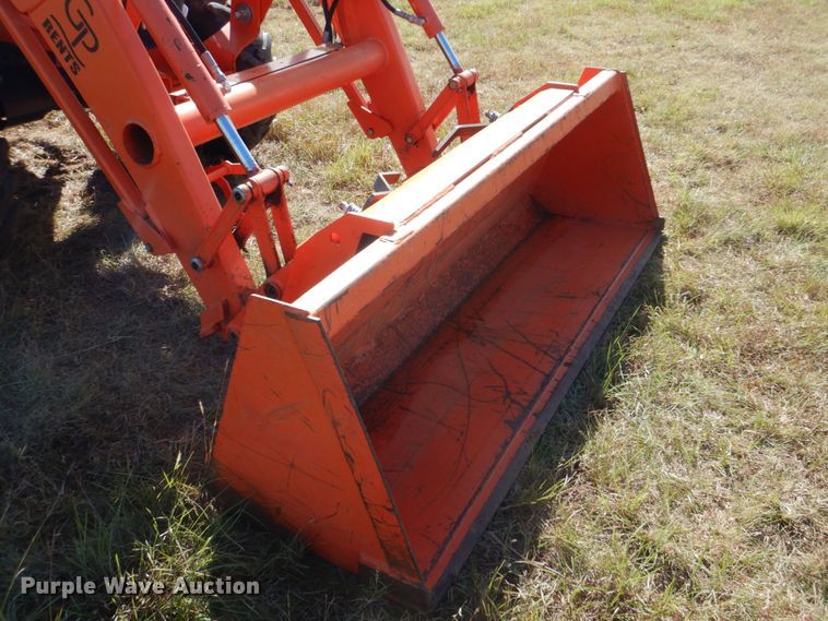 image for item GC9658 2016 Kubota L3560D MFWD tractor