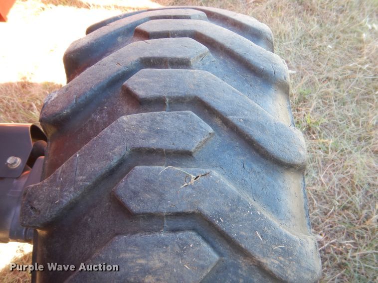 image for item GC9658 2016 Kubota L3560D MFWD tractor