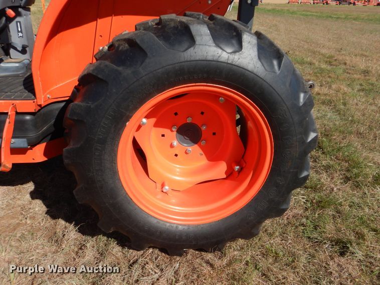 image for item GC9658 2016 Kubota L3560D MFWD tractor