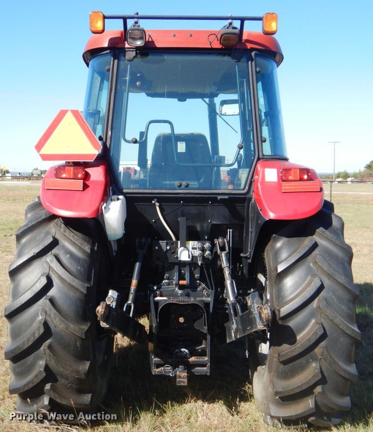 image for item GC9659 2009 Case IH Farmall 80 tractor