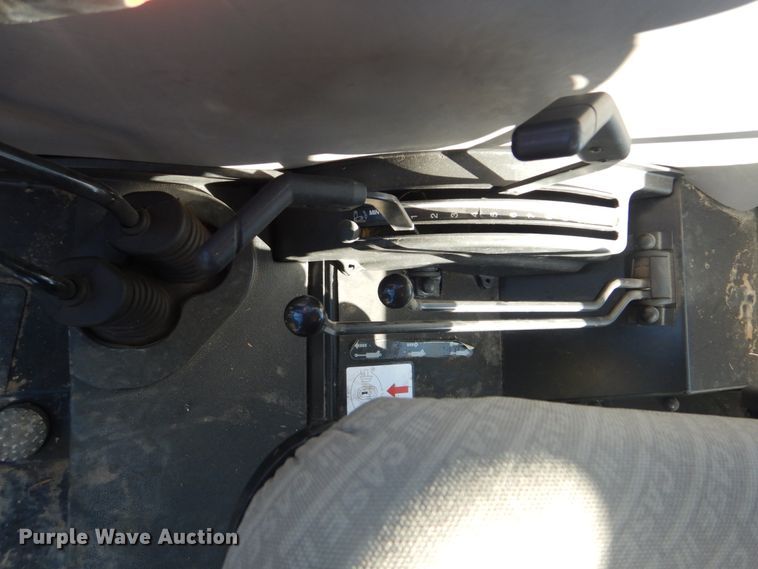 image for item GC9659 2009 Case IH Farmall 80 tractor