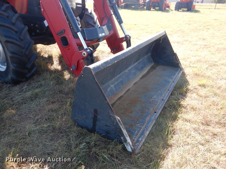 image for item GC9659 2009 Case IH Farmall 80 tractor