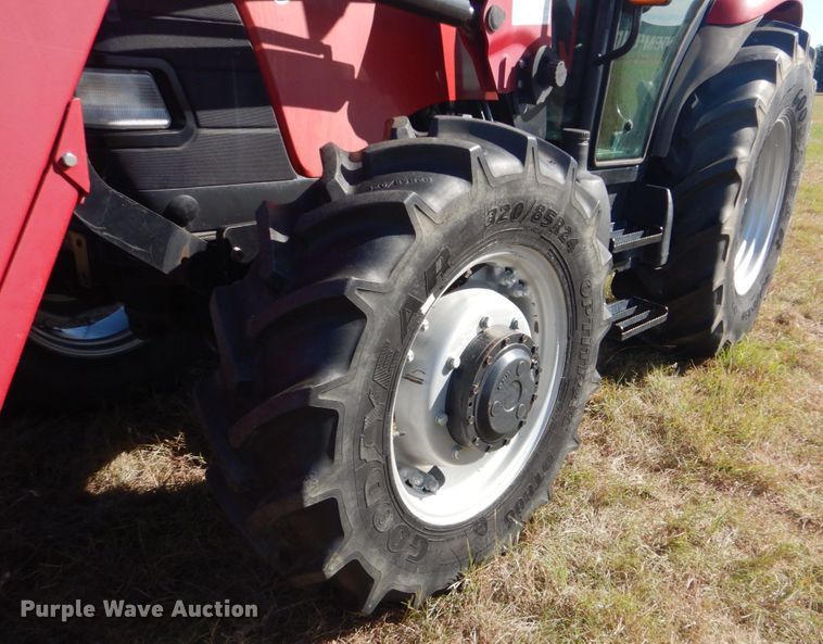 image for item GC9659 2009 Case IH Farmall 80 tractor