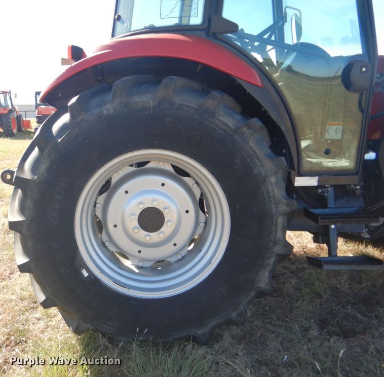 image for item GC9659 2009 Case IH Farmall 80 tractor