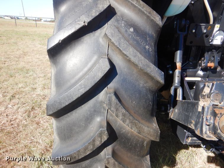 image for item GC9659 2009 Case IH Farmall 80 tractor