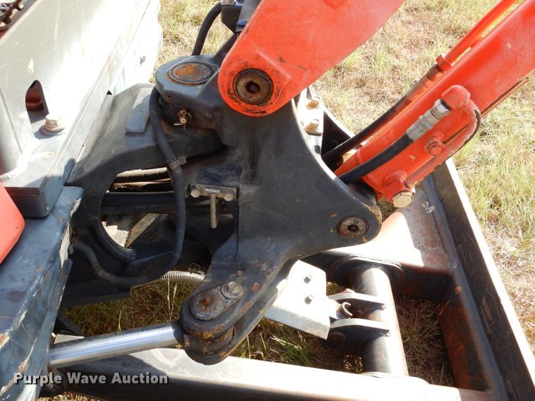 image for item GC9660 2014 Kubota KX71-3S mini excavator