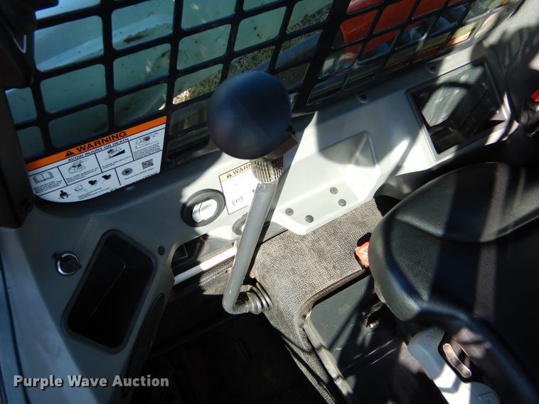 image for item GC9662 2017 Bobcat T595 skid steer