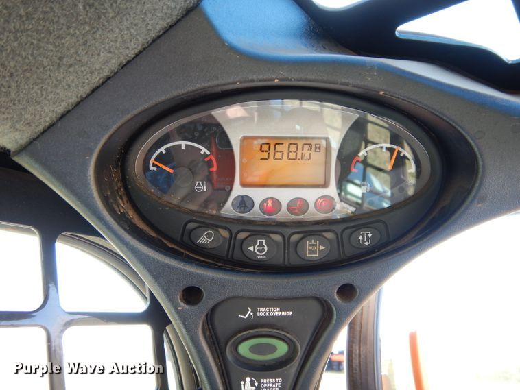 image for item GC9662 2017 Bobcat T595 skid steer