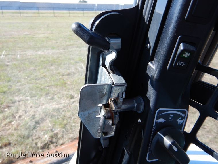 image for item GC9662 2017 Bobcat T595 skid steer