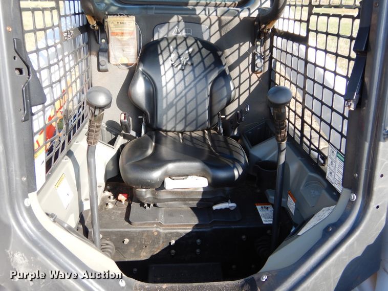 image for item GC9663 2014 Bobcat S630 skid steer