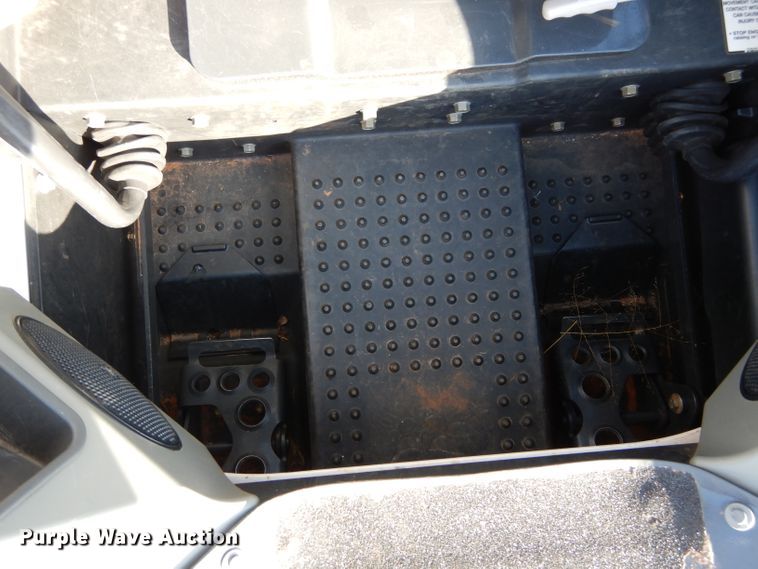 image for item GC9663 2014 Bobcat S630 skid steer