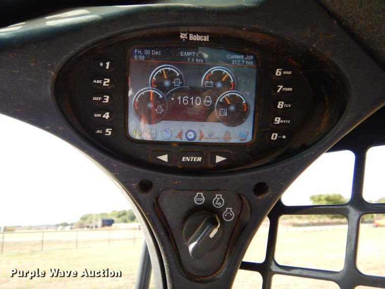 image for item GC9663 2014 Bobcat S630 skid steer