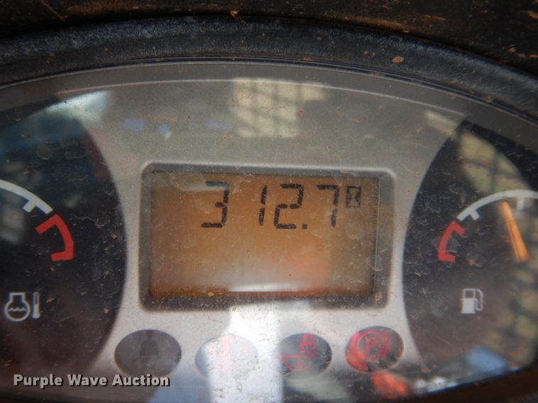 image for item GC9663 2014 Bobcat S630 skid steer