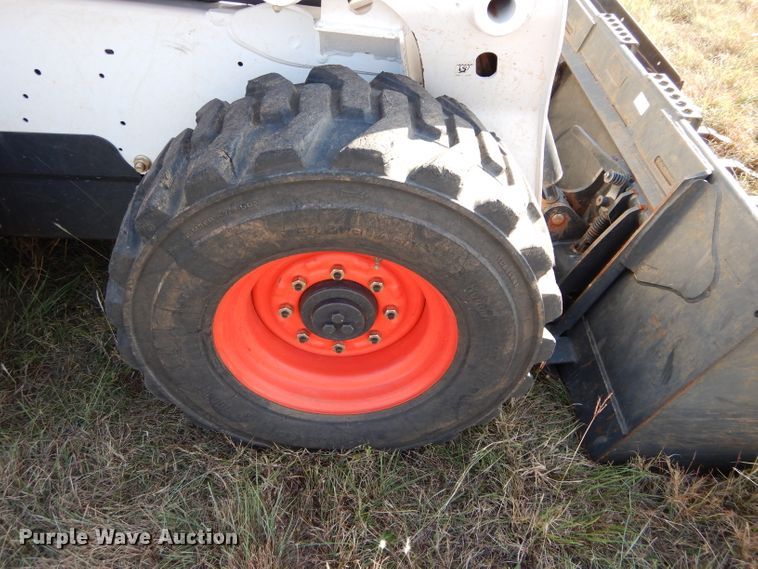 image for item GC9663 2014 Bobcat S630 skid steer