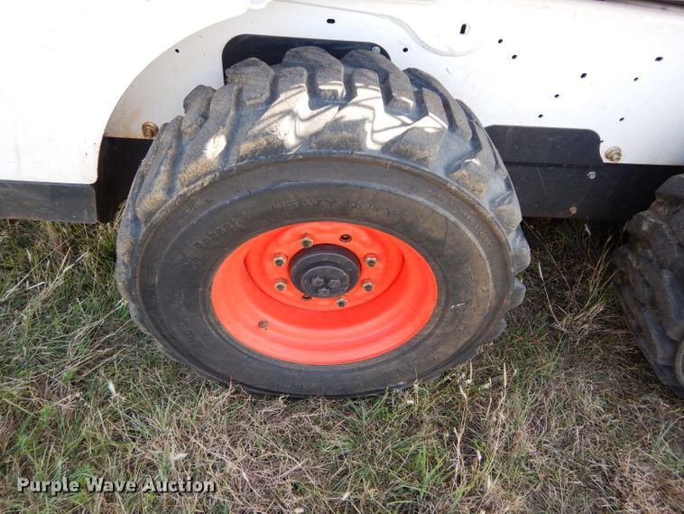 image for item GC9663 2014 Bobcat S630 skid steer