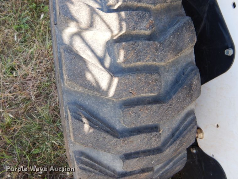 image for item GC9663 2014 Bobcat S630 skid steer