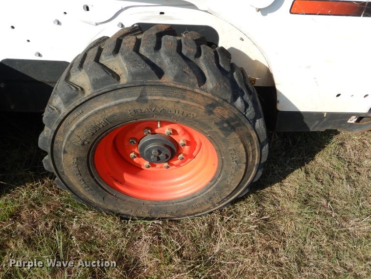 image for item GC9663 2014 Bobcat S630 skid steer