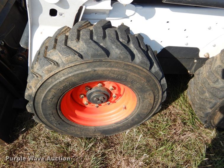 image for item GC9663 2014 Bobcat S630 skid steer
