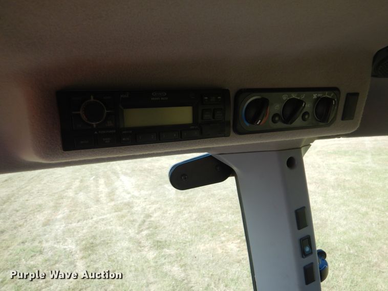 image for item GC9665 Kubota M5-111D MFWD tractor