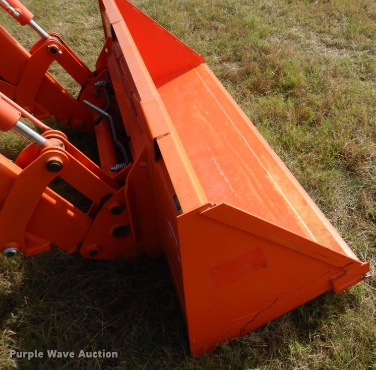 image for item GC9665 Kubota M5-111D MFWD tractor