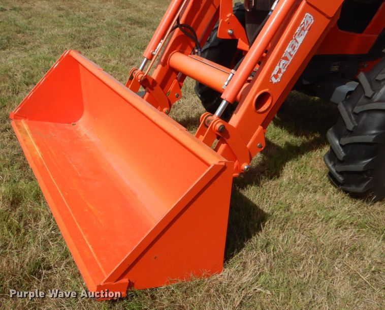 image for item GC9665 Kubota M5-111D MFWD tractor