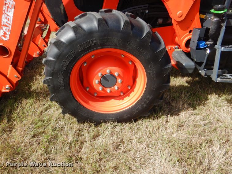 image for item GC9665 Kubota M5-111D MFWD tractor