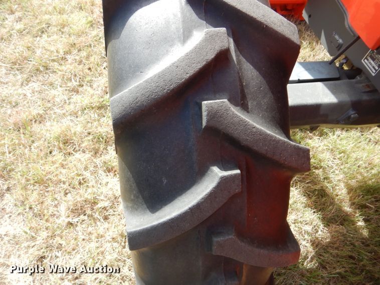 image for item GC9665 Kubota M5-111D MFWD tractor