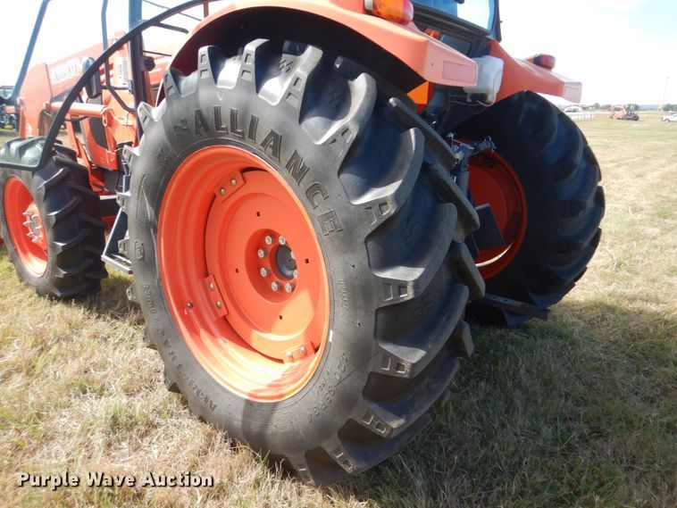 image for item GC9665 Kubota M5-111D MFWD tractor