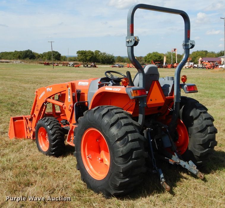 image for item GC9666 2017 Kubota L4760D MFWD tractor