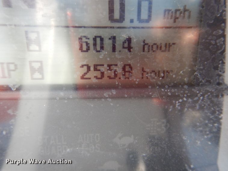 image for item GC9666 2017 Kubota L4760D MFWD tractor