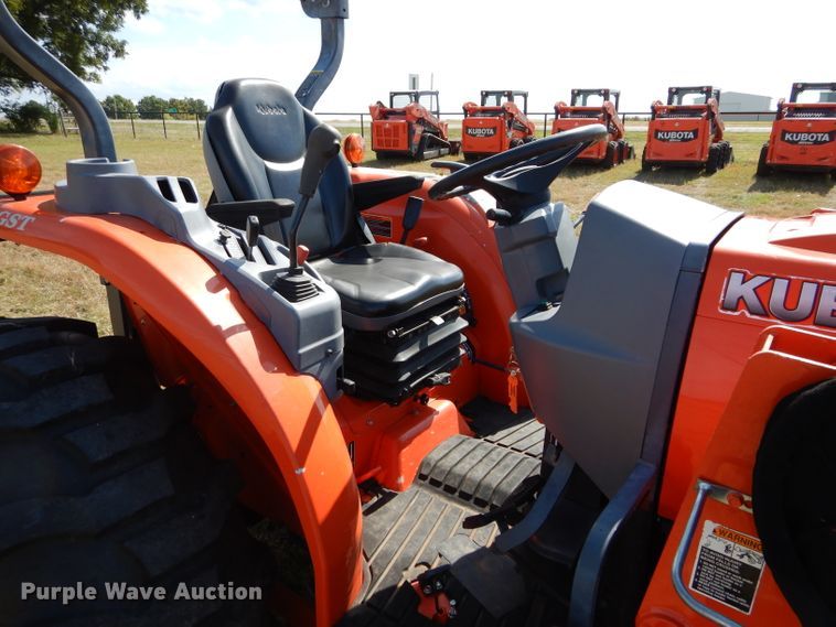 image for item GC9666 2017 Kubota L4760D MFWD tractor