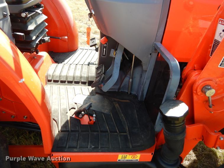 image for item GC9666 2017 Kubota L4760D MFWD tractor