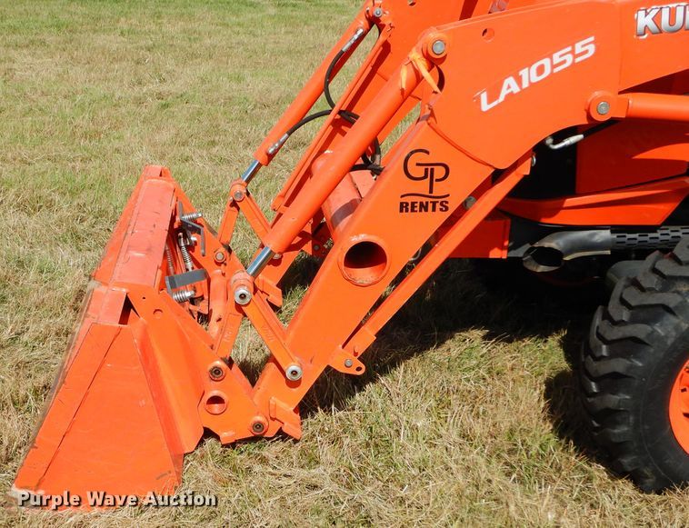 image for item GC9666 2017 Kubota L4760D MFWD tractor