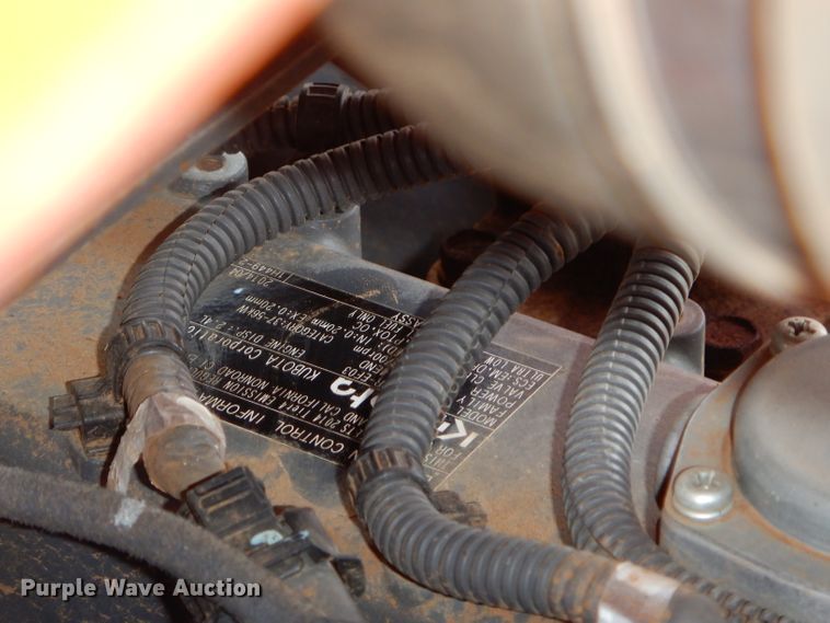 image for item GC9666 2017 Kubota L4760D MFWD tractor