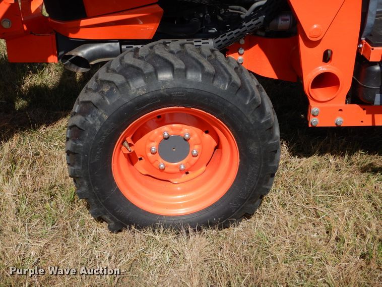 image for item GC9666 2017 Kubota L4760D MFWD tractor